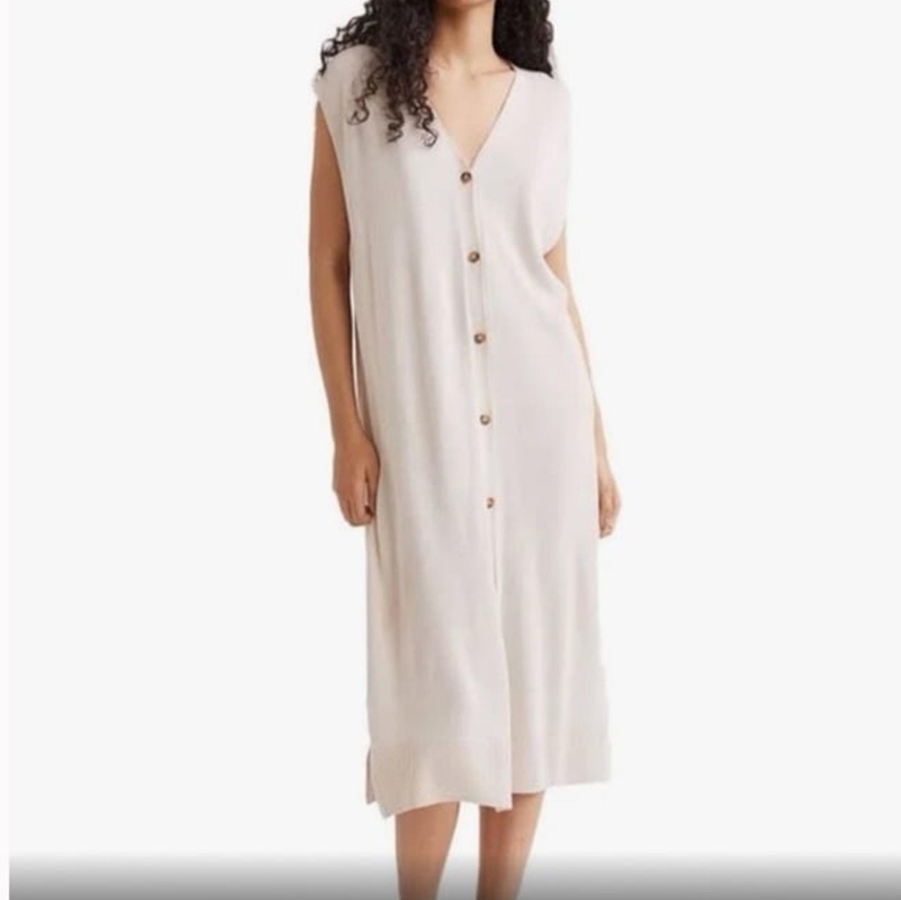 H&M Off-White Sleeveless Midi Dress